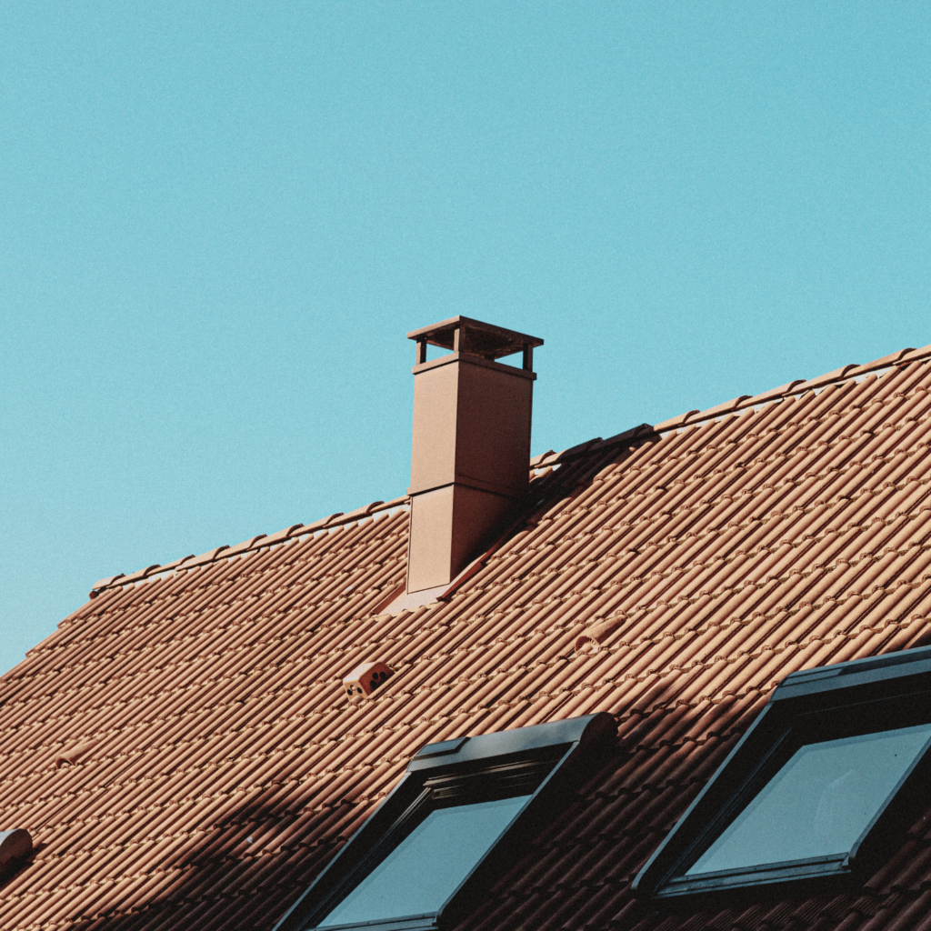 Couvreur pose velux fentre de toit — Couvreur Gréoux-les-Bains Molinas